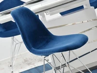 Krzesło MPC ROD TAP GRANAT welurowe na nodze z drutu - komfortowe siedzisko